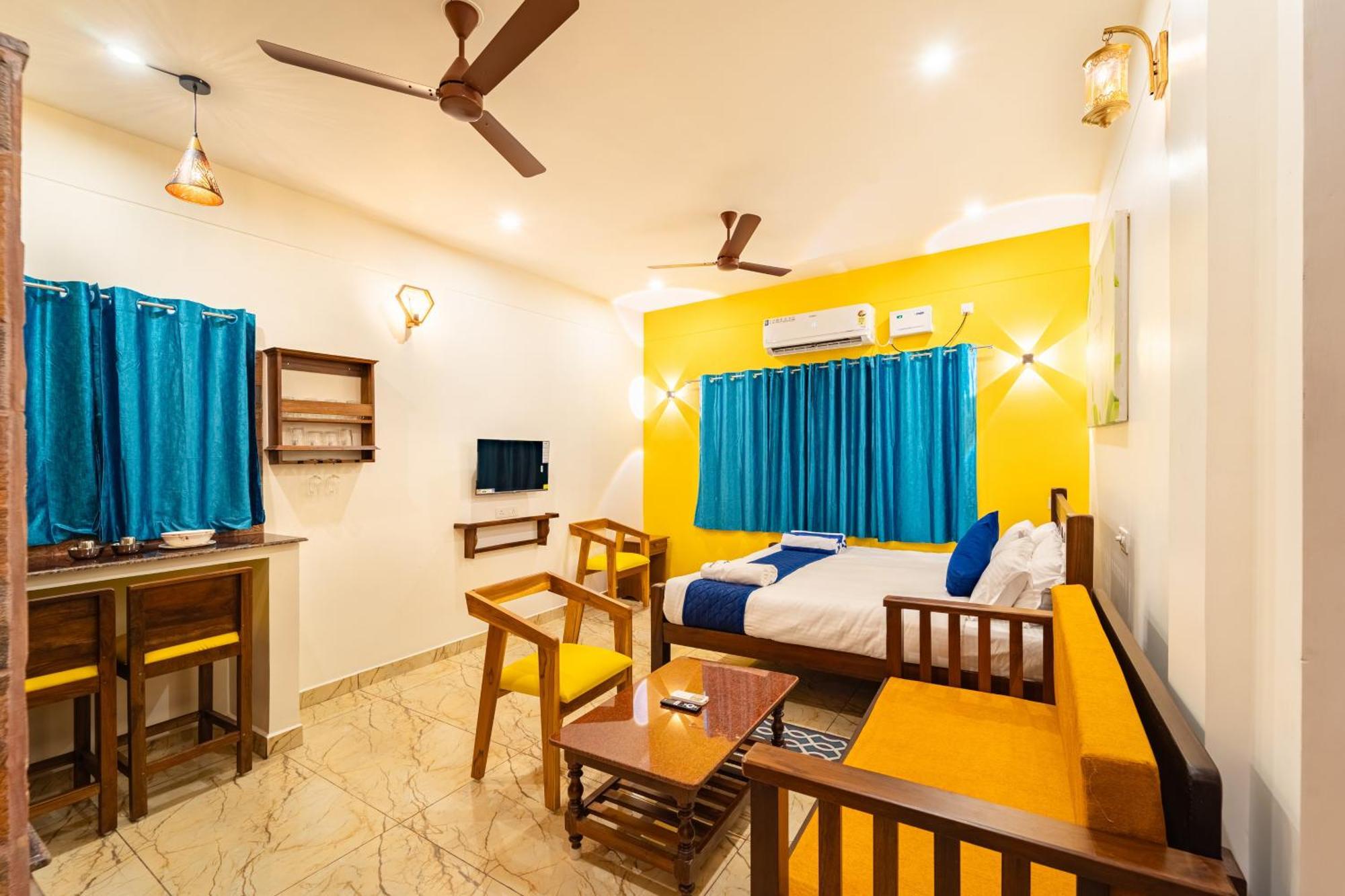 Teak Leaf Gateway Villa With Swimming Pool Indoor Games Kalapettai Экстерьер фото