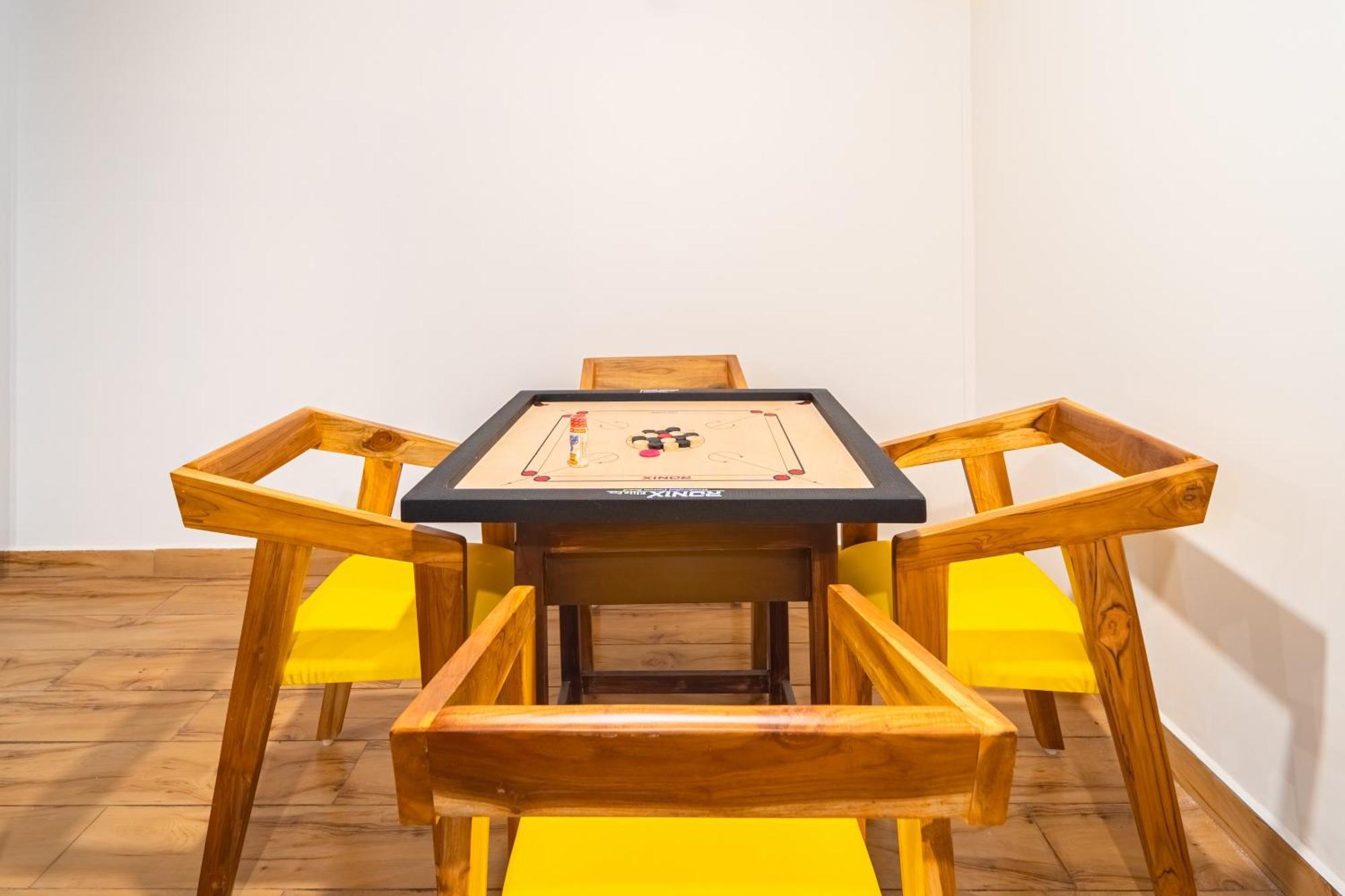 Teak Leaf Gateway Villa With Swimming Pool Indoor Games Kalapettai Экстерьер фото