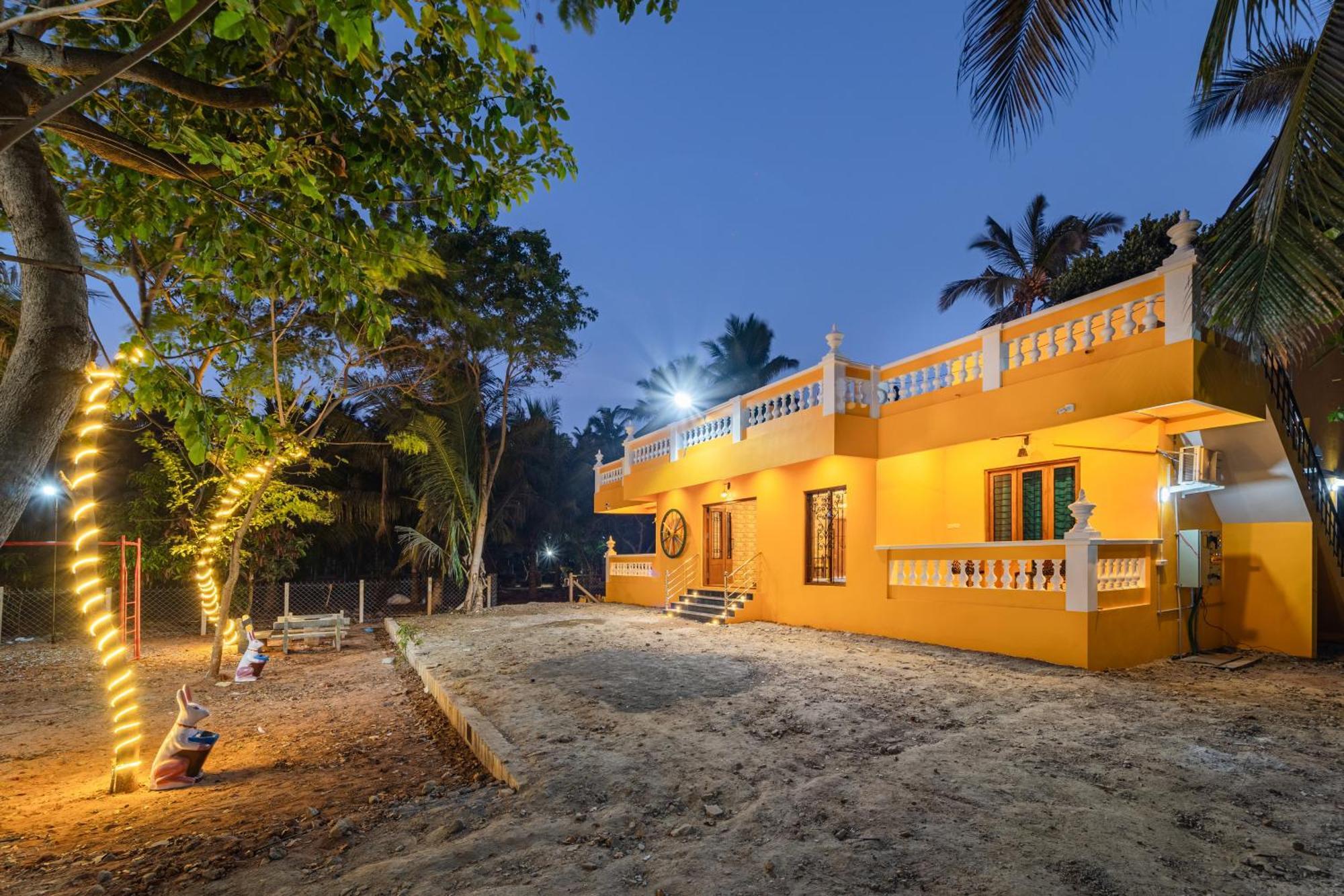Teak Leaf Gateway Villa With Swimming Pool Indoor Games Kalapettai Экстерьер фото