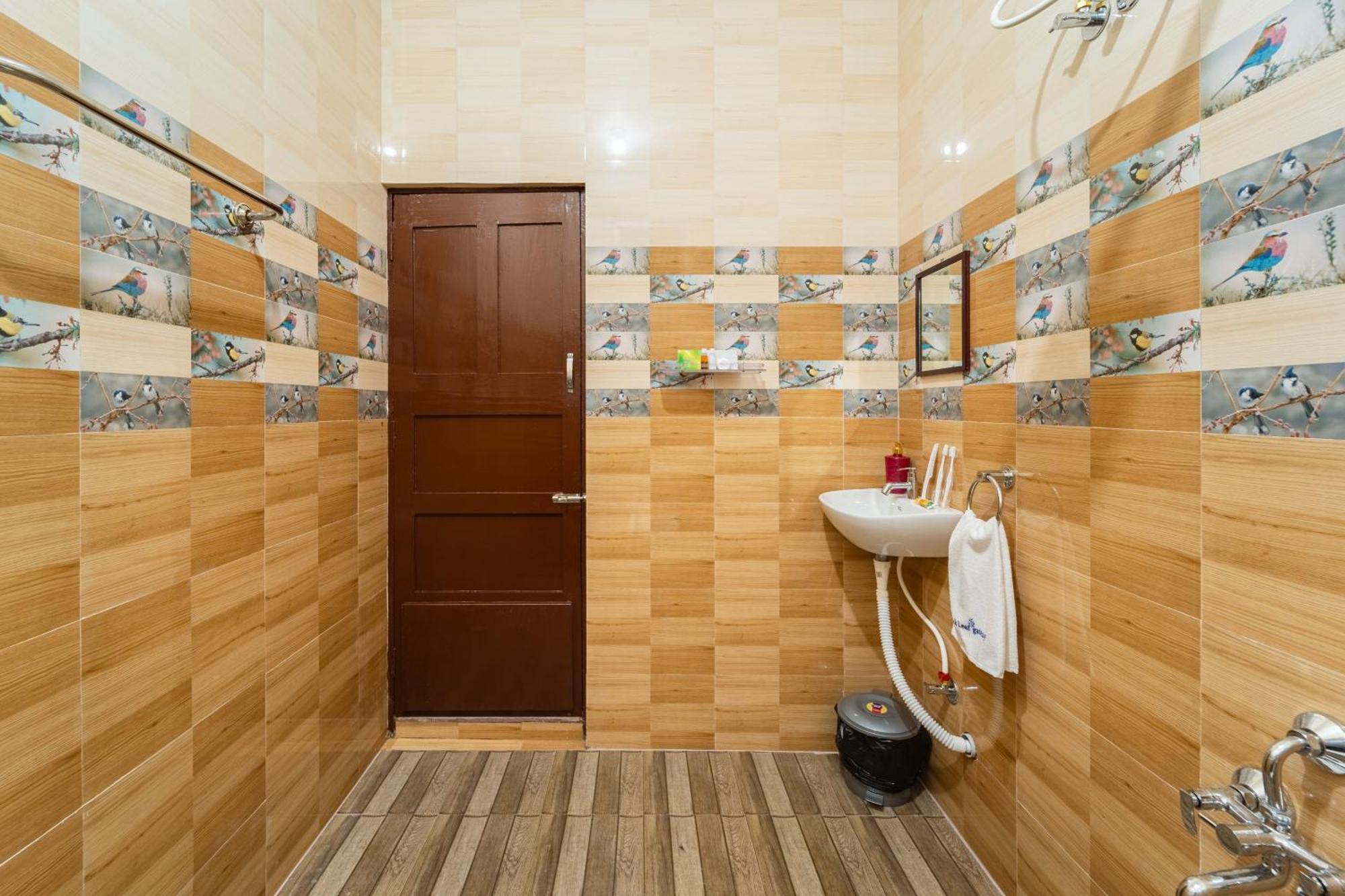 Teak Leaf Gateway Villa With Swimming Pool Indoor Games Kalapettai Экстерьер фото