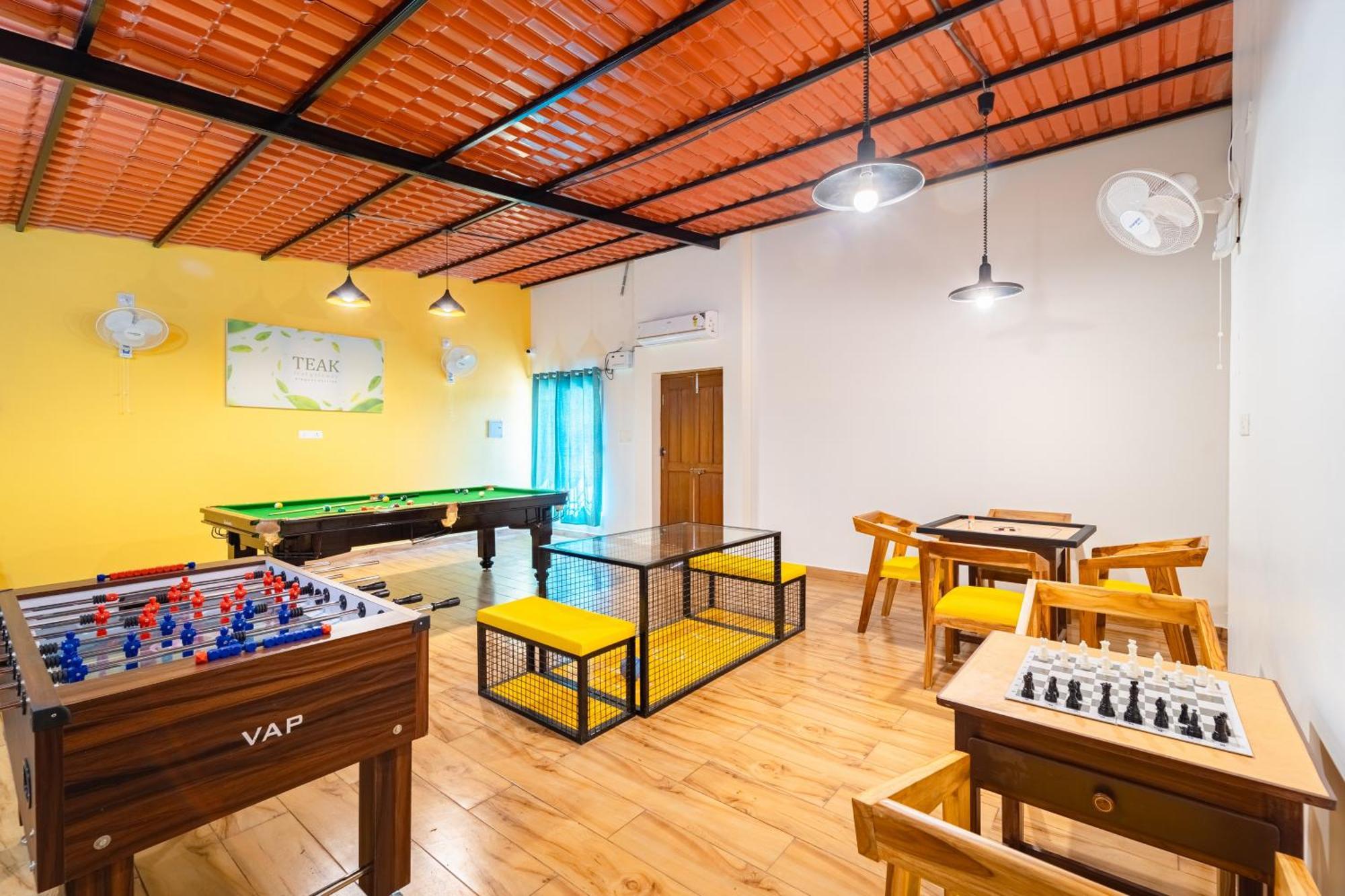 Teak Leaf Gateway Villa With Swimming Pool Indoor Games Kalapettai Экстерьер фото
